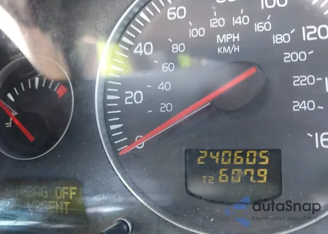 2007 Volvo Xc90 3.2 z USA, uszkodzony, nr VIN YV4CY982171335124